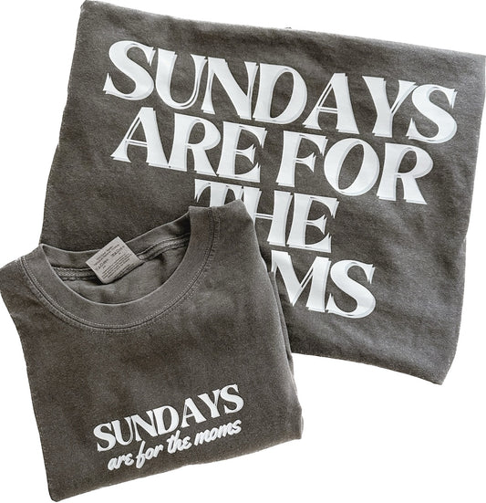 SUNDAYS ARE FOR THE MOMS Vintage Tee